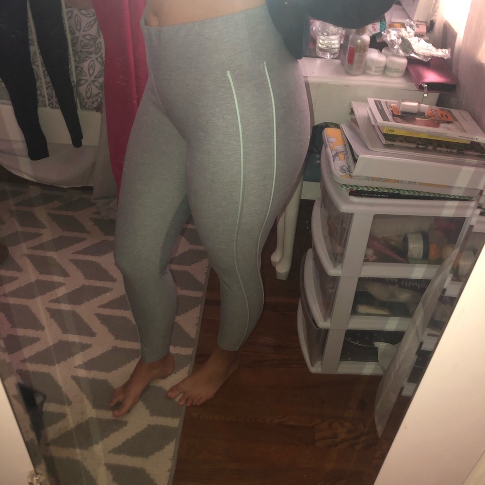 VS Grey Leggings